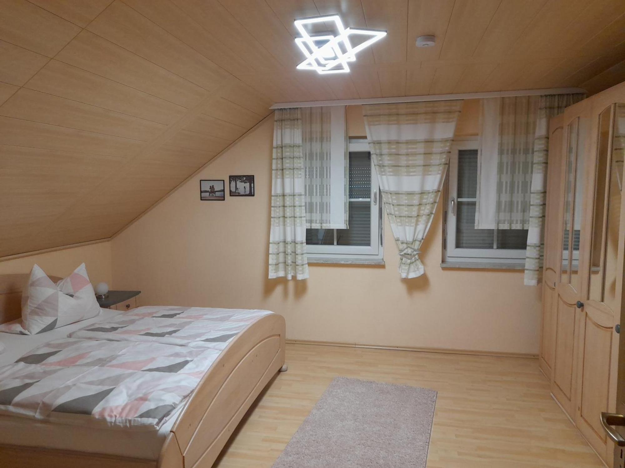 Haus Rossner Apartment Nemmersdorf ภายนอก รูปภาพ