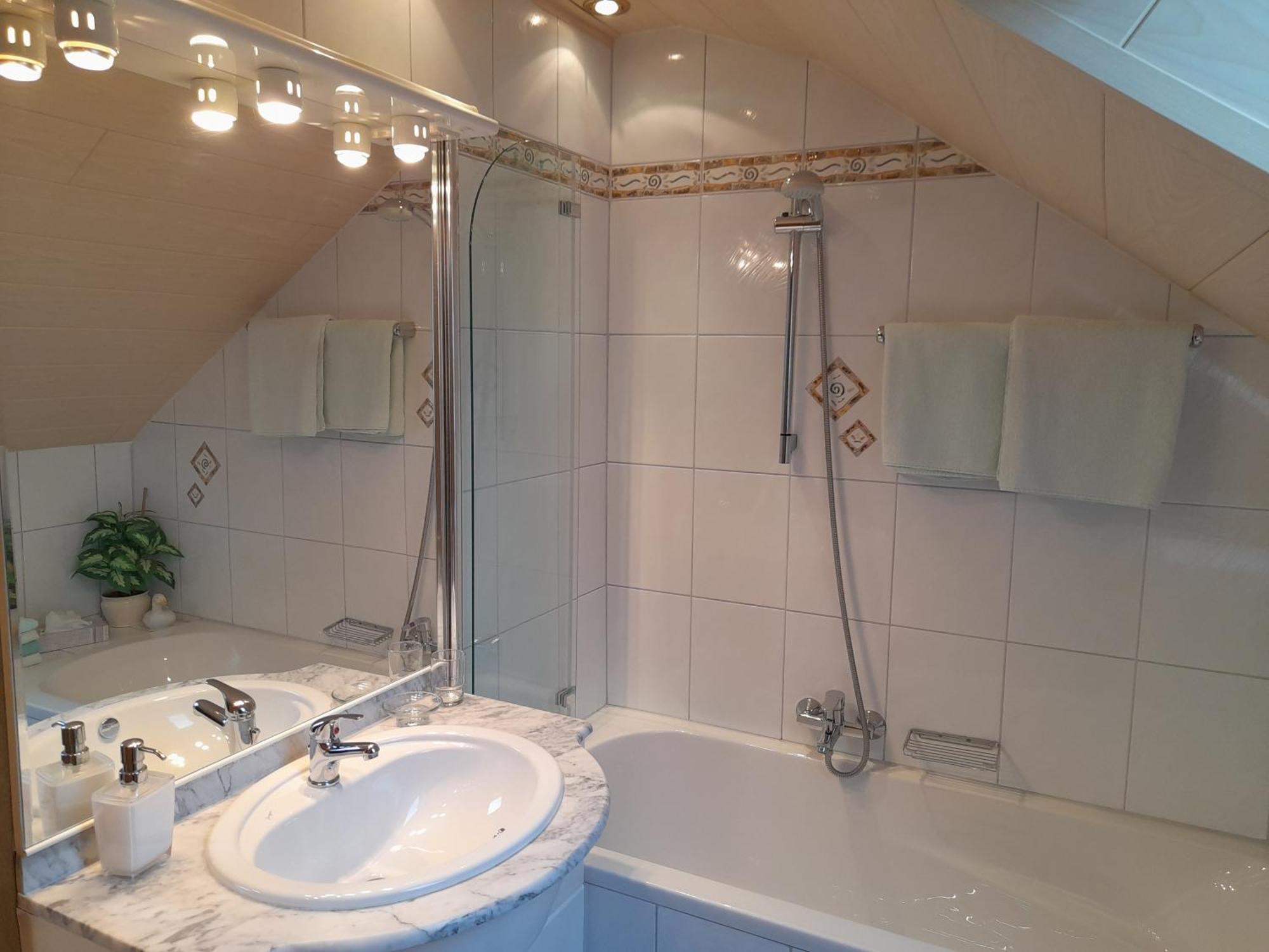 Haus Rossner Apartment Nemmersdorf ภายนอก รูปภาพ